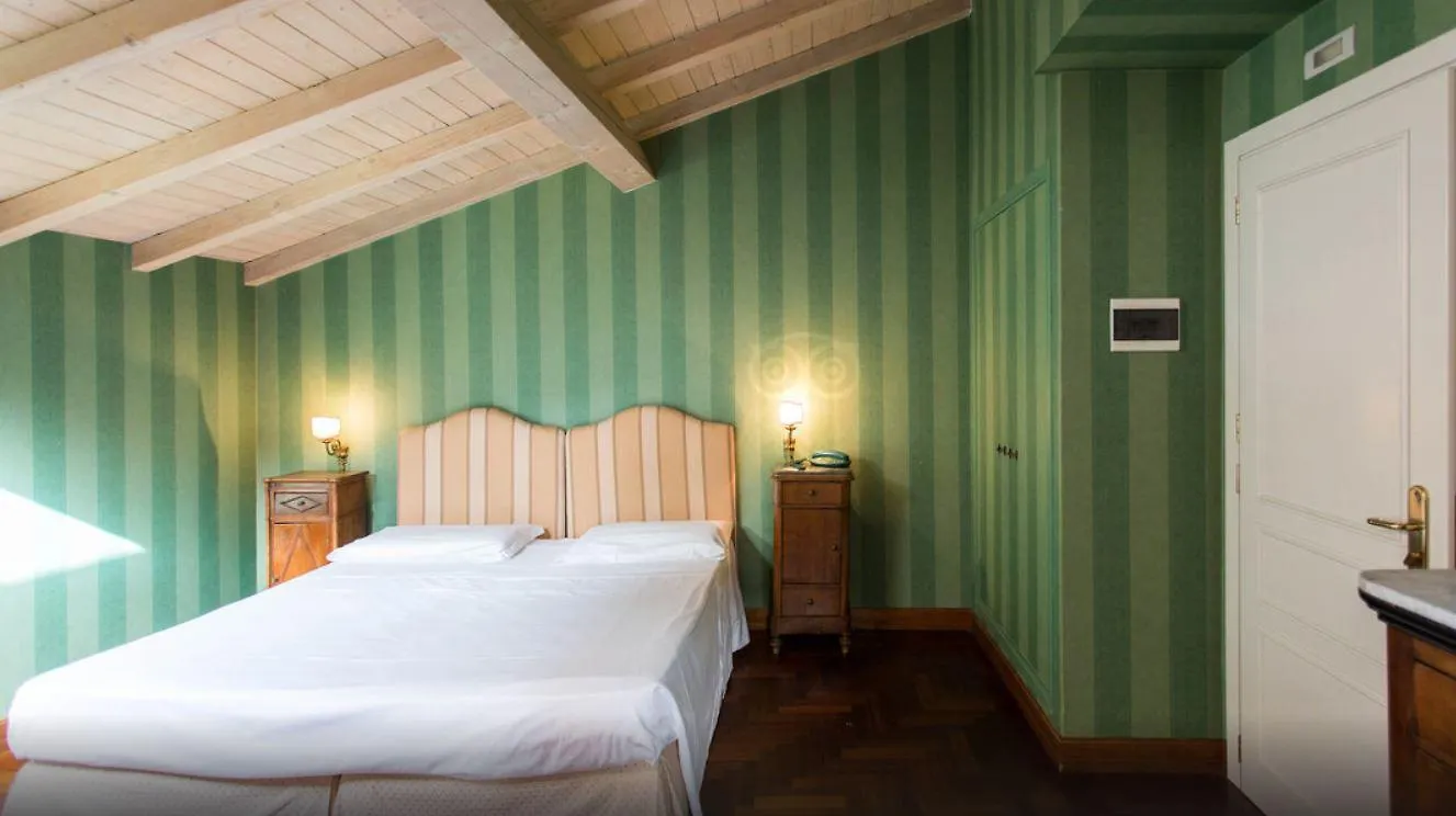 Una Hotels One CTA