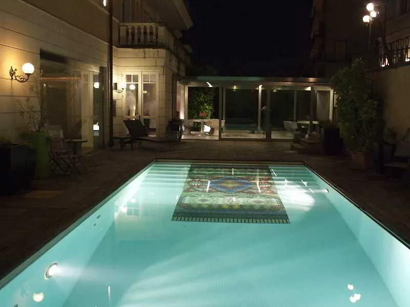Una Hotels One 카타니아 4*,  이탈리아