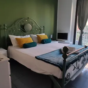 https://luxury-catania.taorminaitalyhotels.com